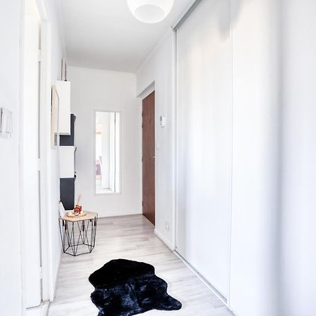 Le Warm Cocon - Spacieux T3 - 5 Personnes - Wifi Et Parking Rosny-Sous-Bois Extérieur photo